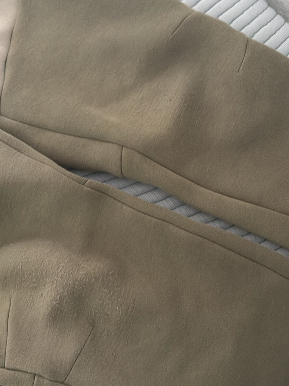 Nike Tech Boys Large Green Color Block Set! - Picture 9 of 10
